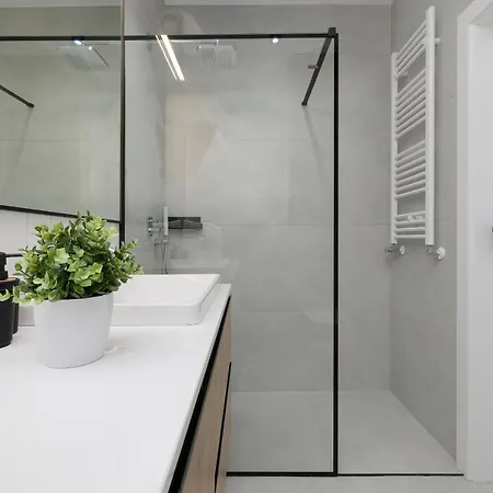 Happy Day Bridge & Epapartamenty 아파트 Dziwnów