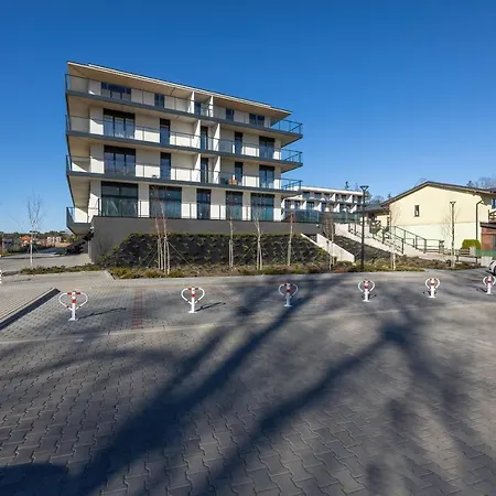 Happy Day Bridge & Epapartamenty Dziwnów